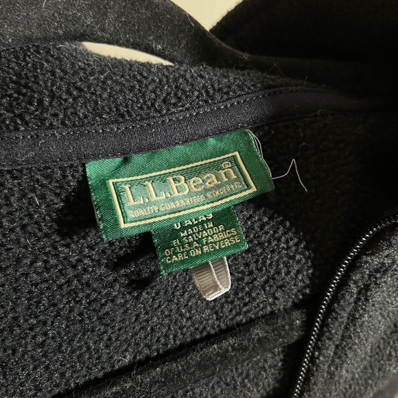 Vintage L.L.Bean black fleece vest - Picture 6 of 6